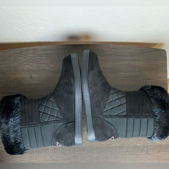 GUESS Womens Black Faux Fur Lined Boots Size 9 - Picture 6 of 10